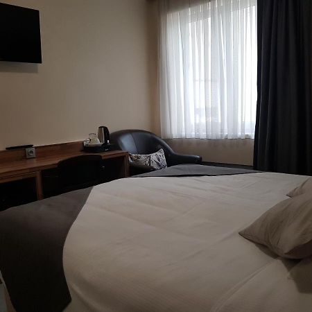 Hotel Meribel Saint-Josse-ten-Noode Экстерьер фото